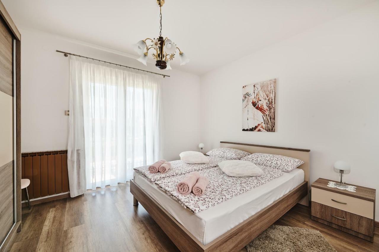ברטוניגלה Apartment Ana מראה חיצוני תמונה